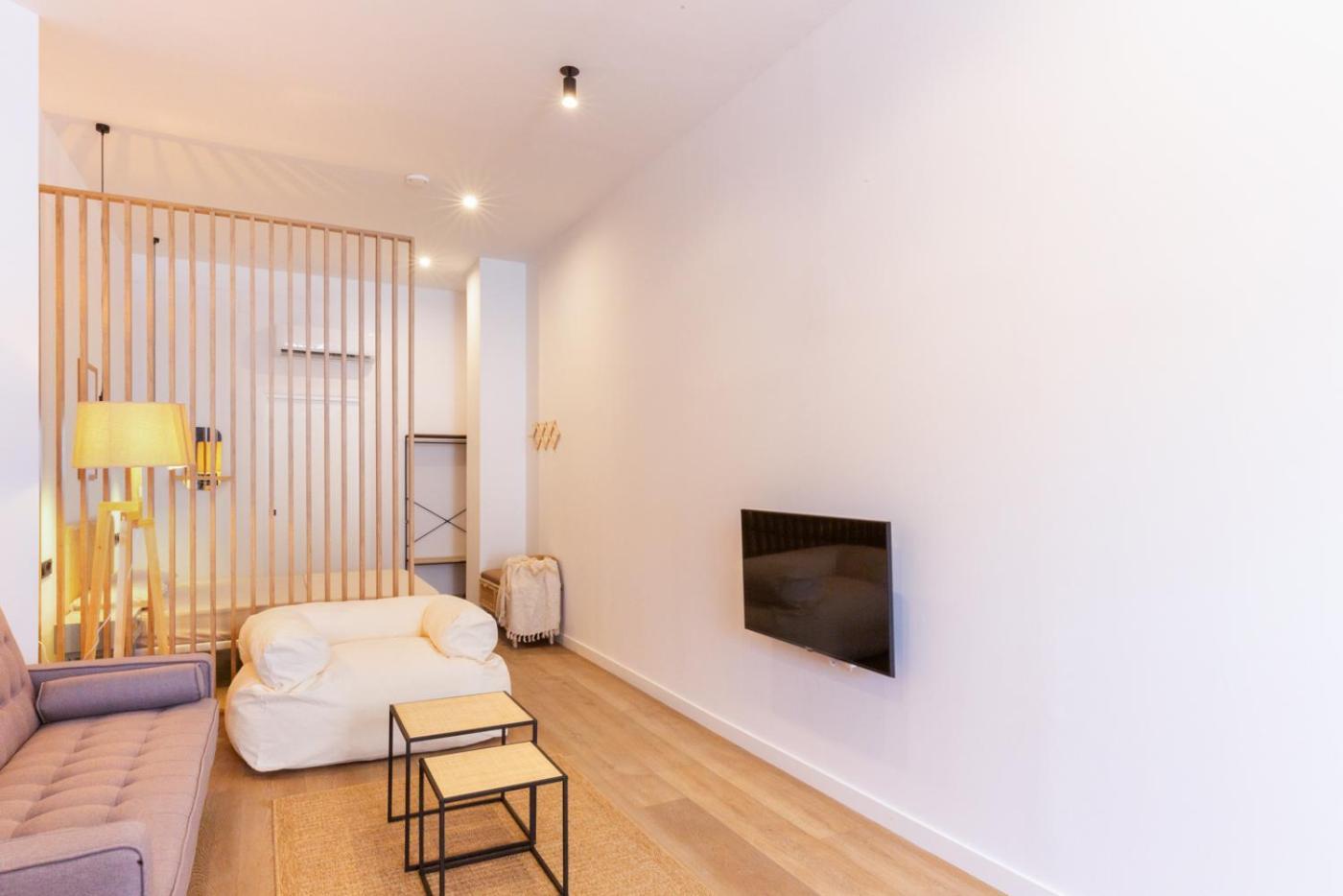 Mestalla Flats By Nomad Host 瓦伦西亚 外观 照片